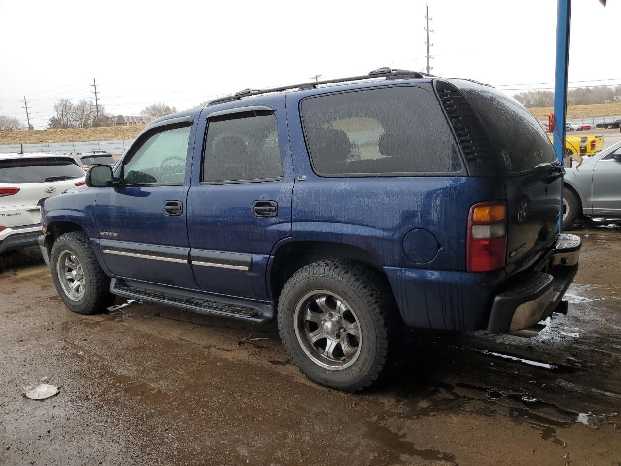 2002 Chevrolet Tahoe K1500 - Фото 2