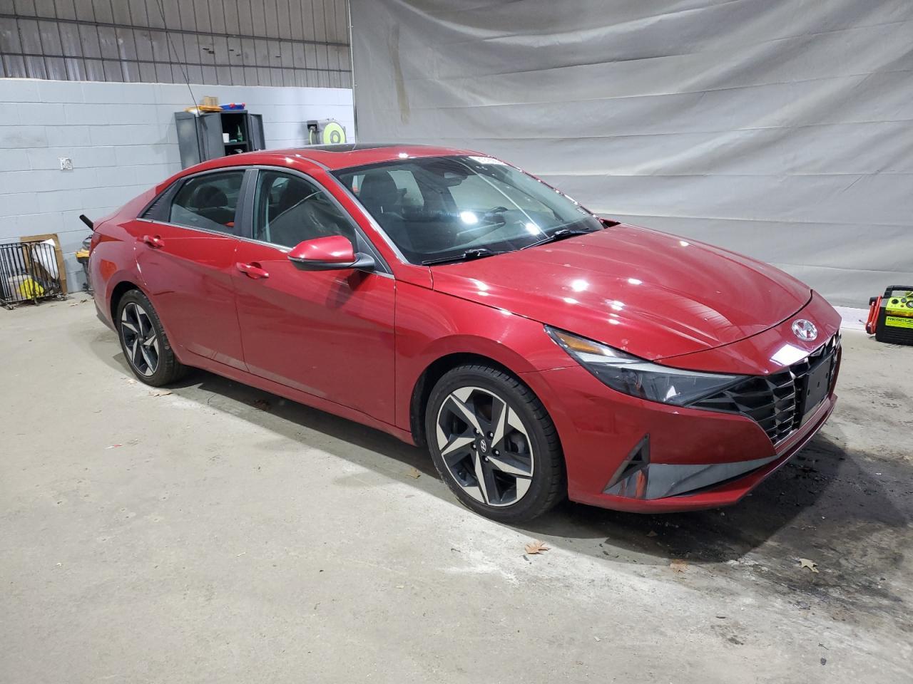 2023 Hyundai Elantra Limited - Фото 4