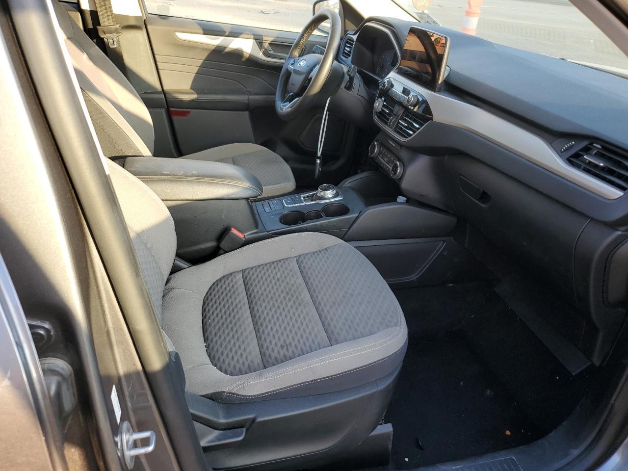 2022 Ford Escape Se - Фото 5