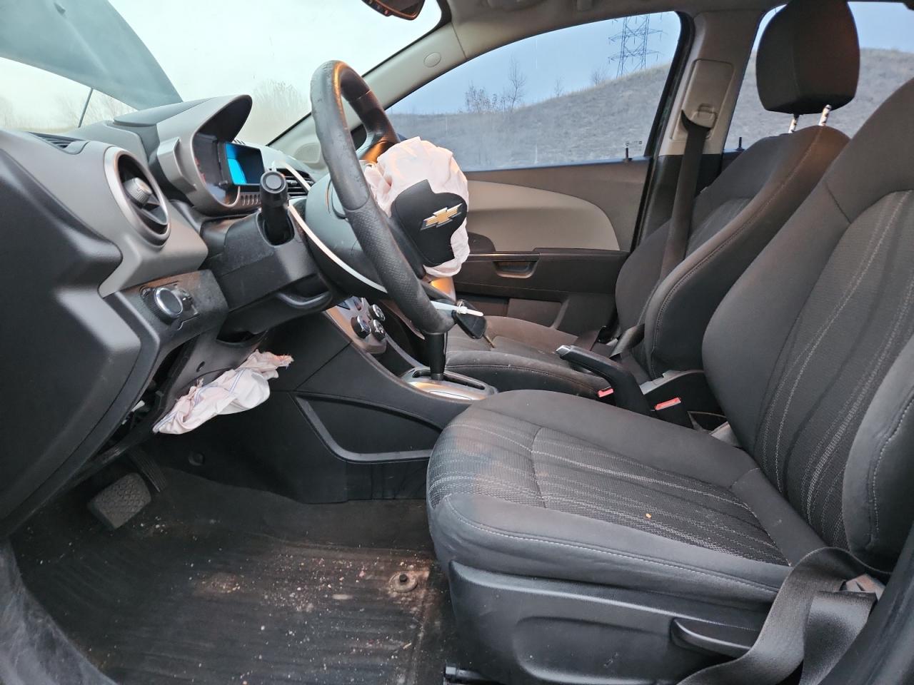 2016 Chevrolet Sonic Lt - Image 7