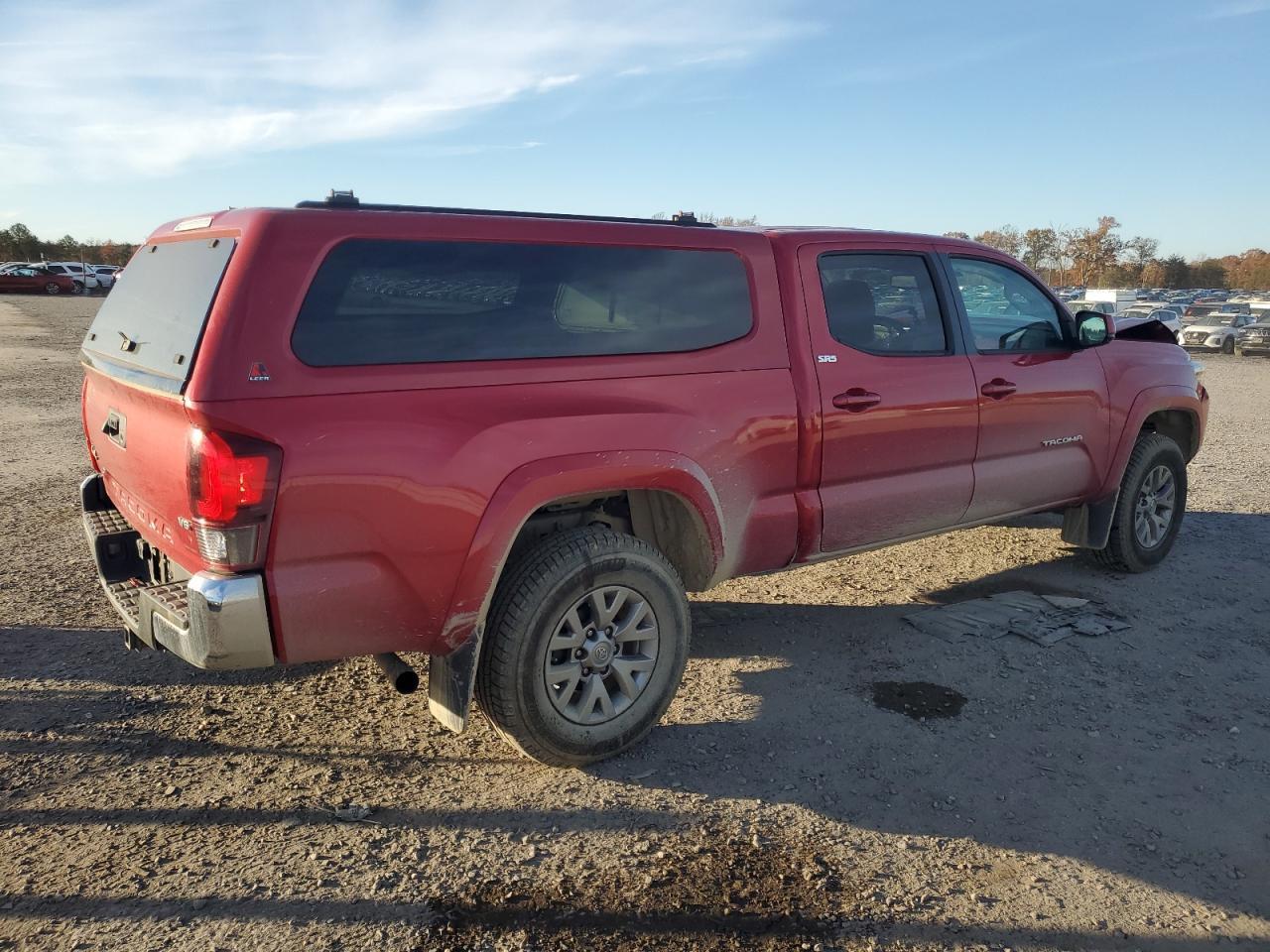2018 Toyota Tacoma Double Cab - Фото 3