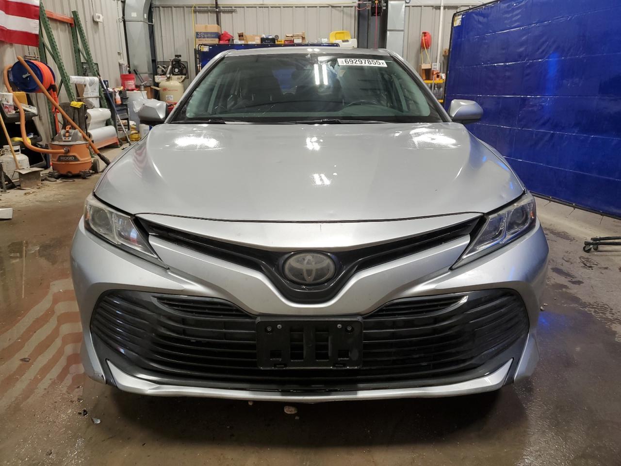 2019 Toyota Camry L - Image 5