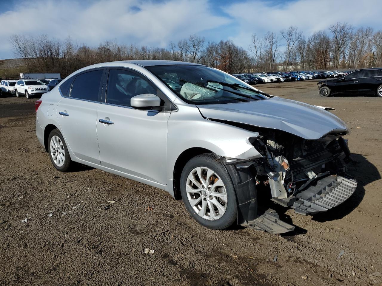 2019 Nissan Sentra S - Фото 4