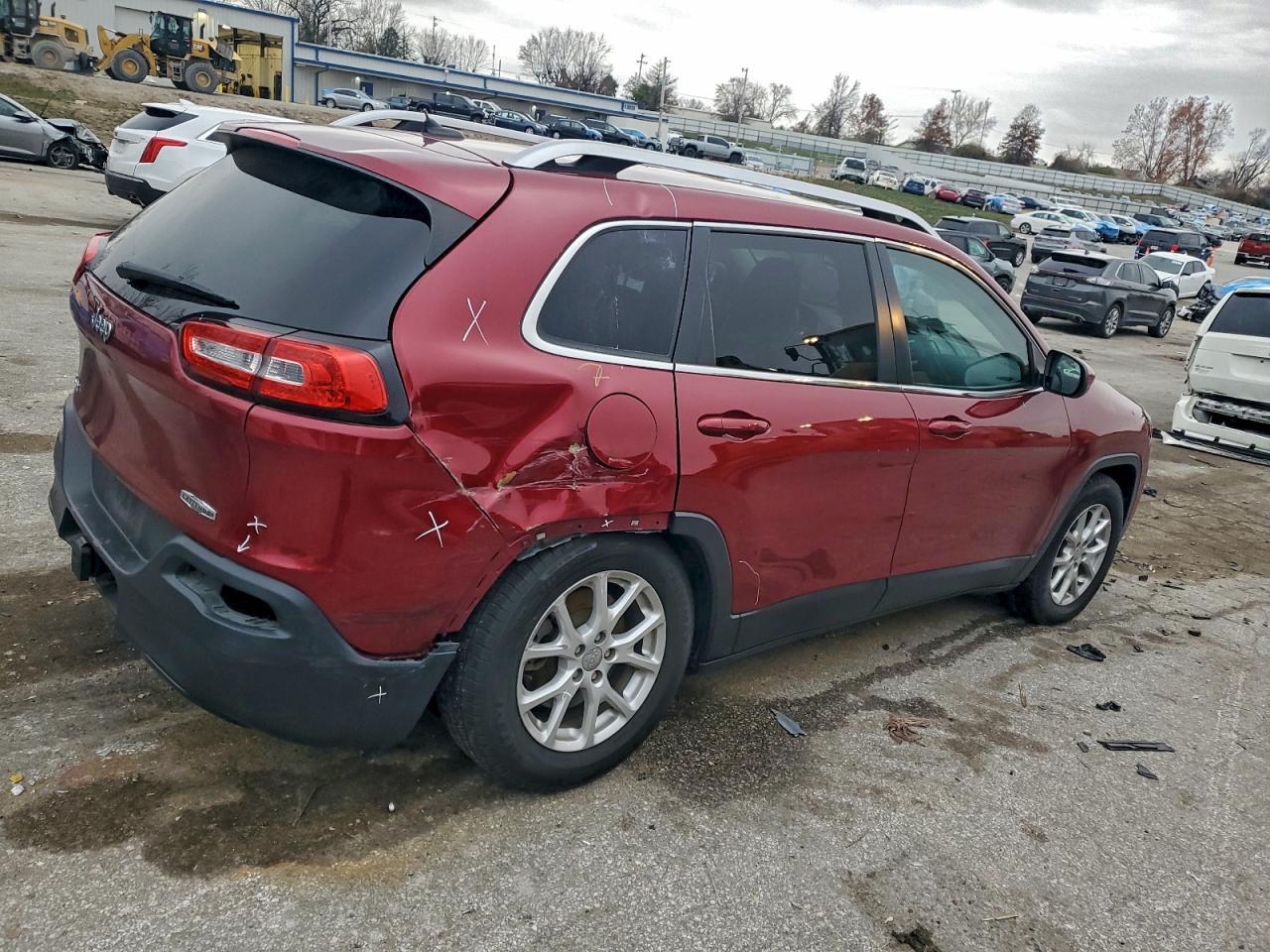 2014 Jeep Cherokee Latitude - Image 3