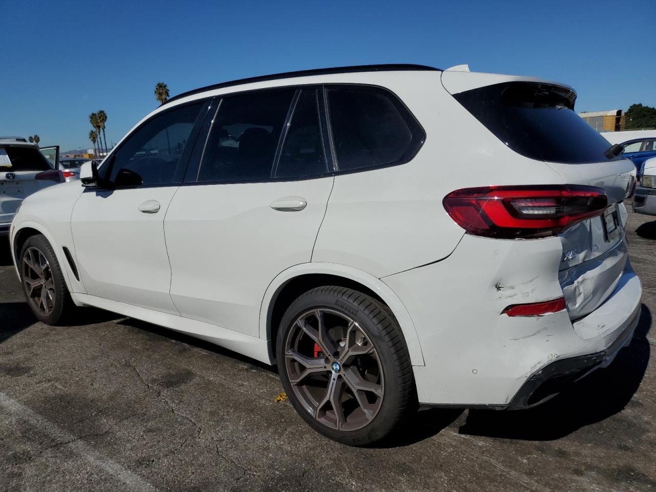 2022 BMW X5 Sdrive 40I - Image 2