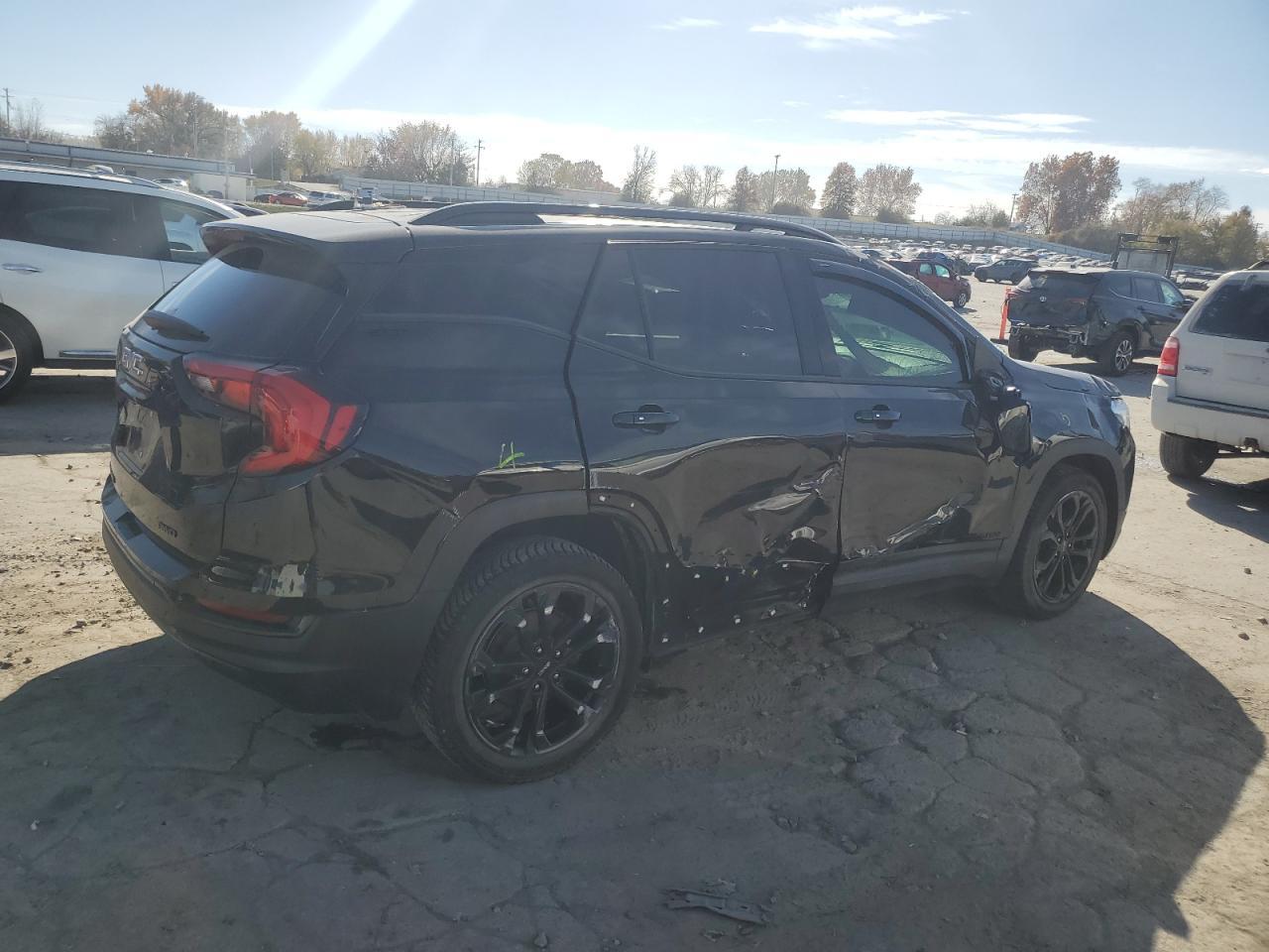 2021 GMC Terrain Slt - Фото 3