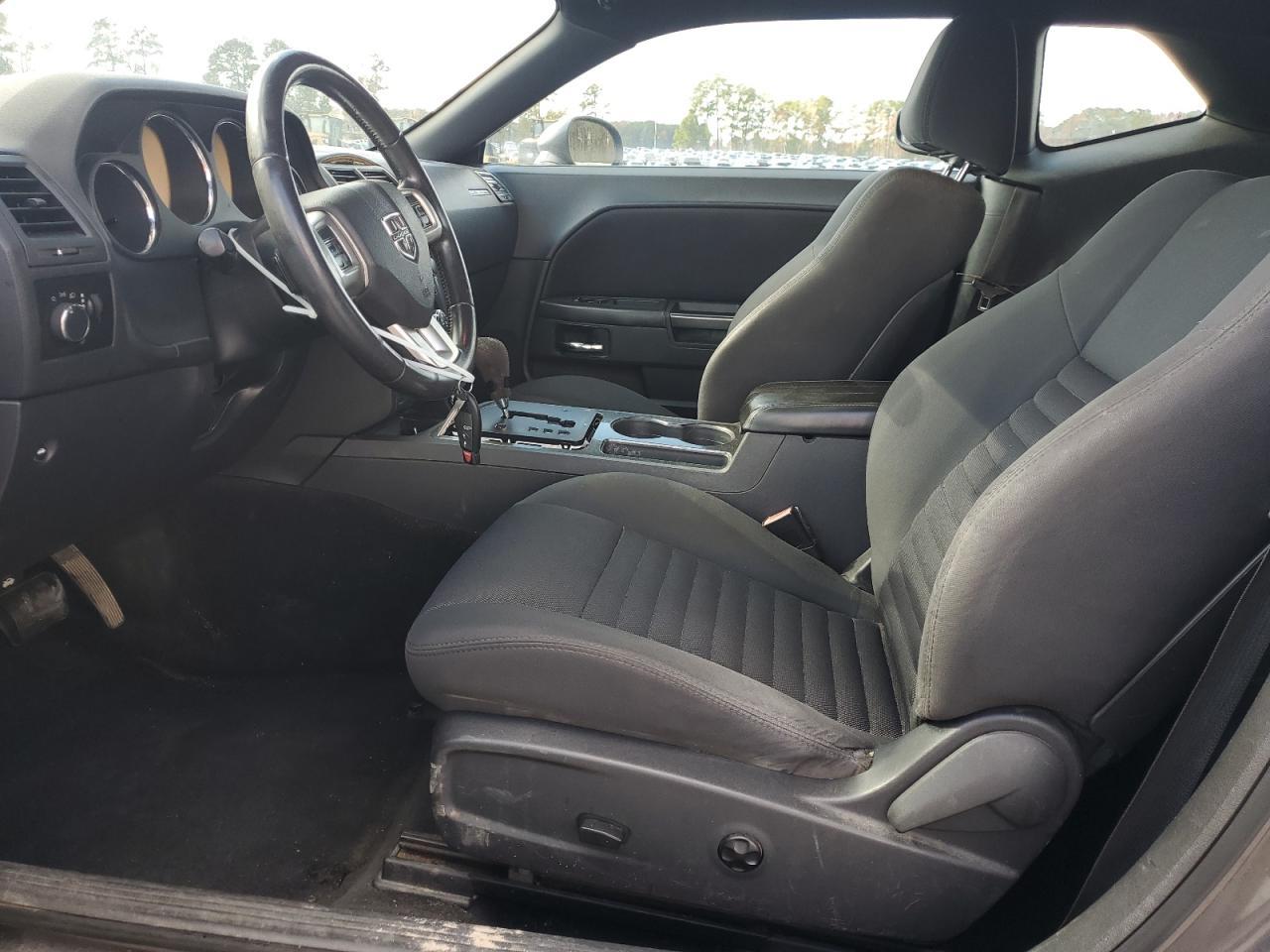 2013 Dodge Challenger Sxt - Image 7