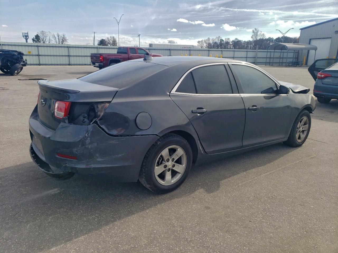 2014 Chevrolet Malibu Ls - Image 3