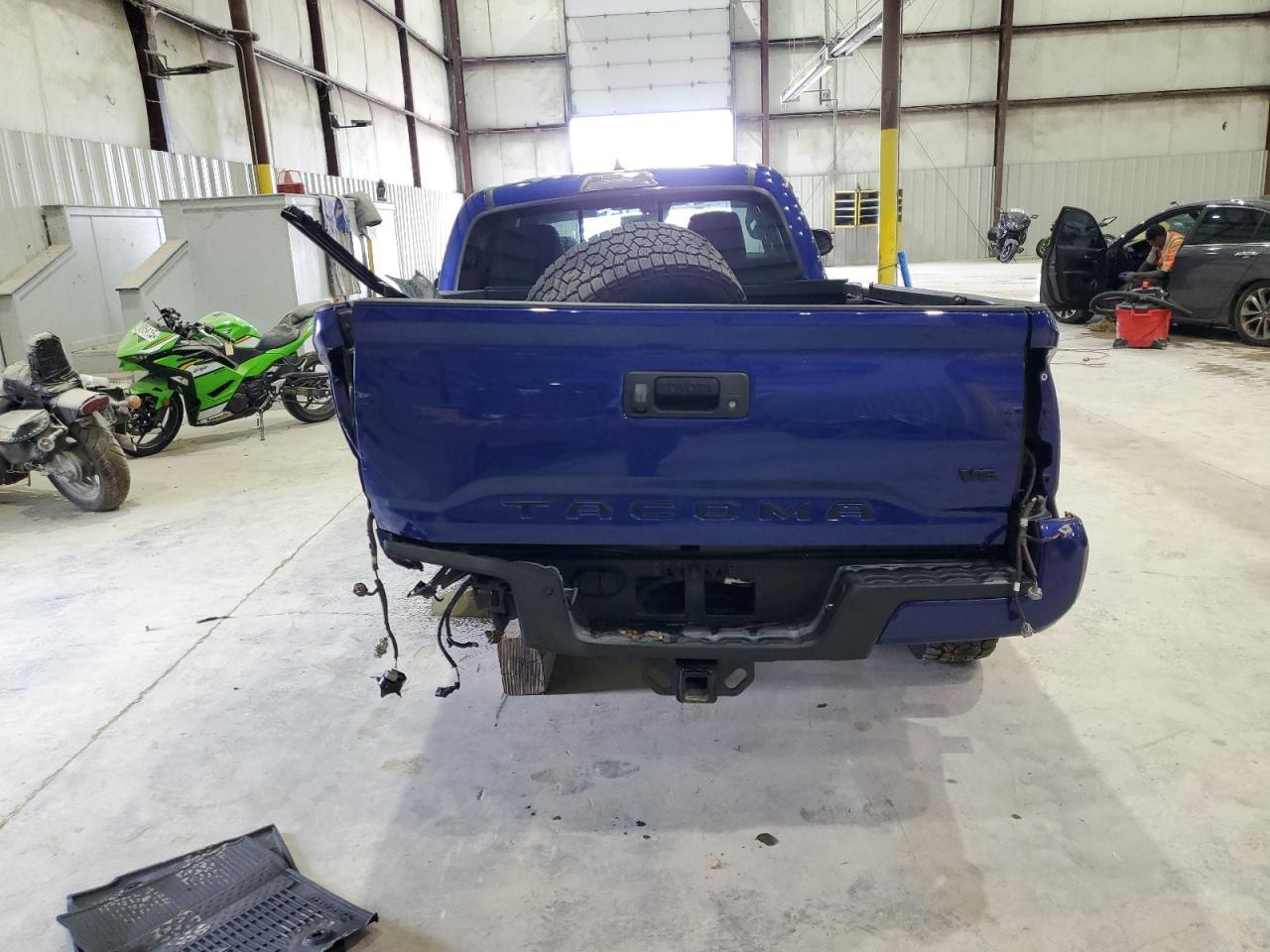 2023 Toyota Tacoma Double Cab - Фото 6