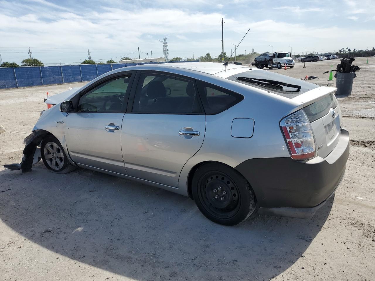 2008 Toyota Prius - Фото 2