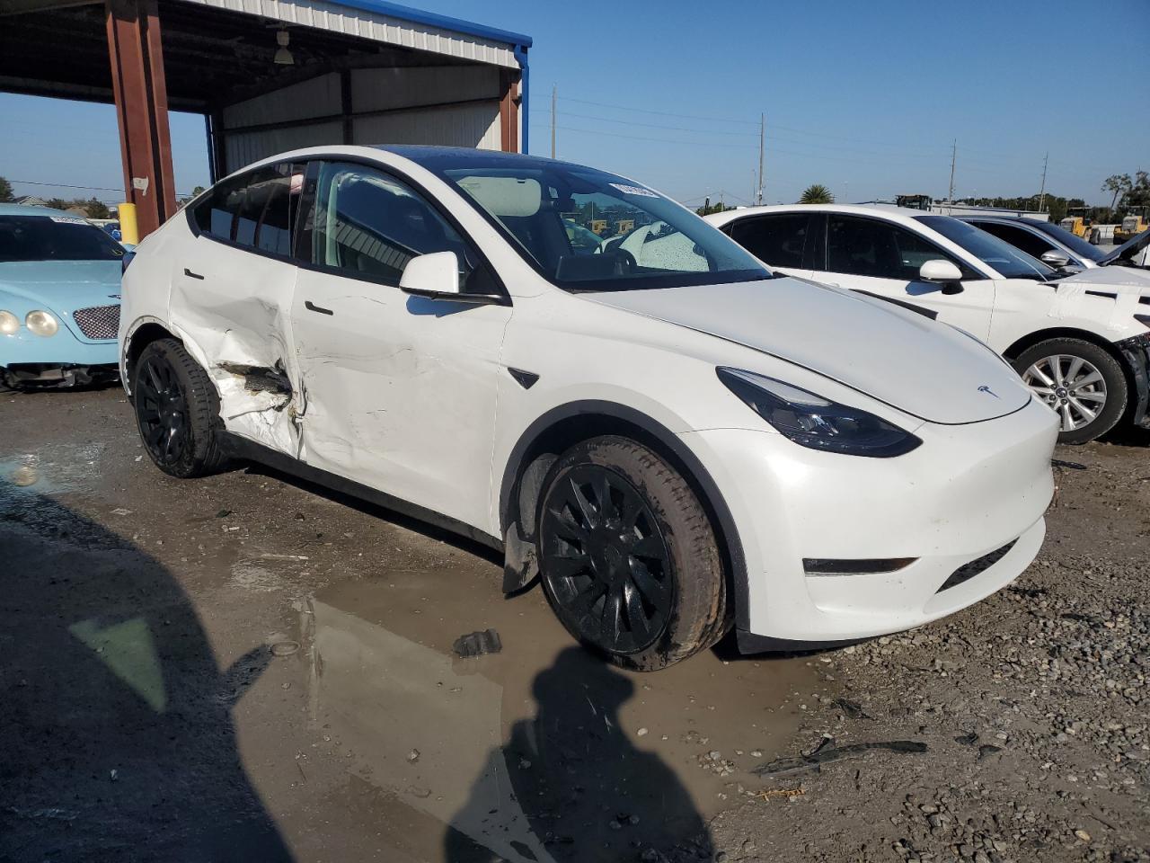 2024 Tesla Model Y - Image 4