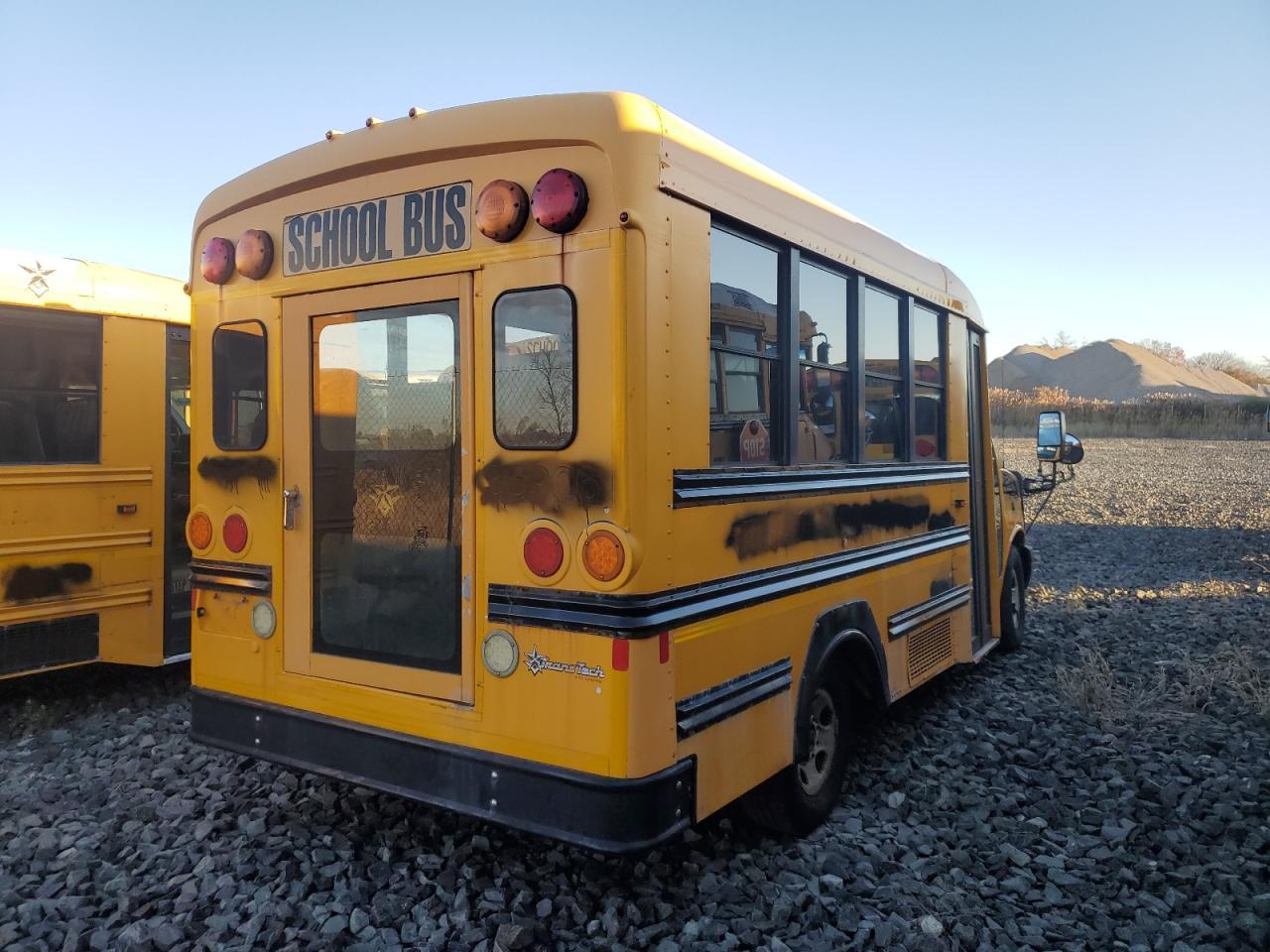 2012 Chevrolet Express G3 - School Bus - Image 4