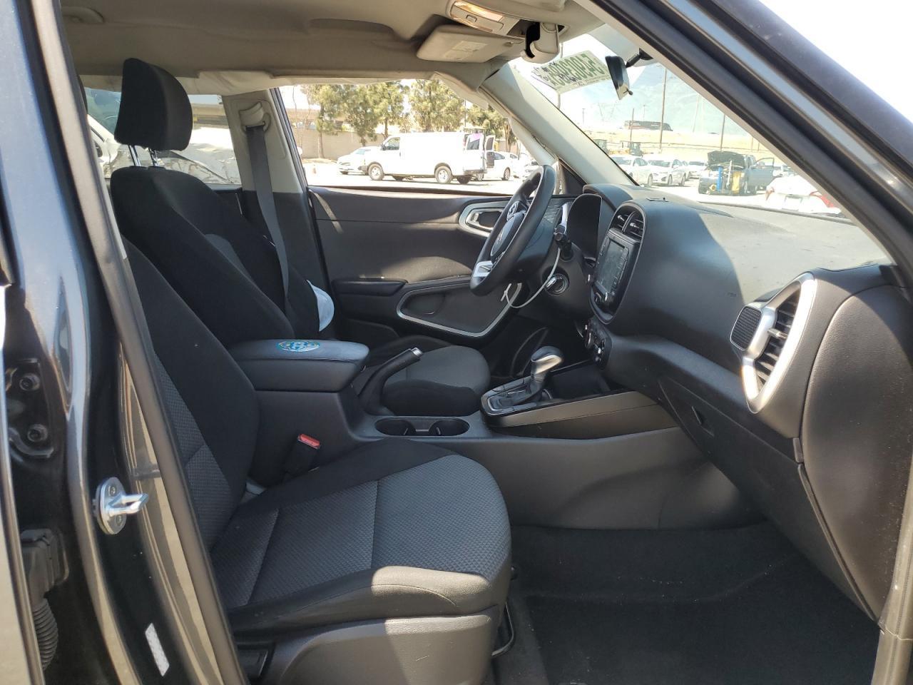 2020 Kia Soul Lx - Фото 7