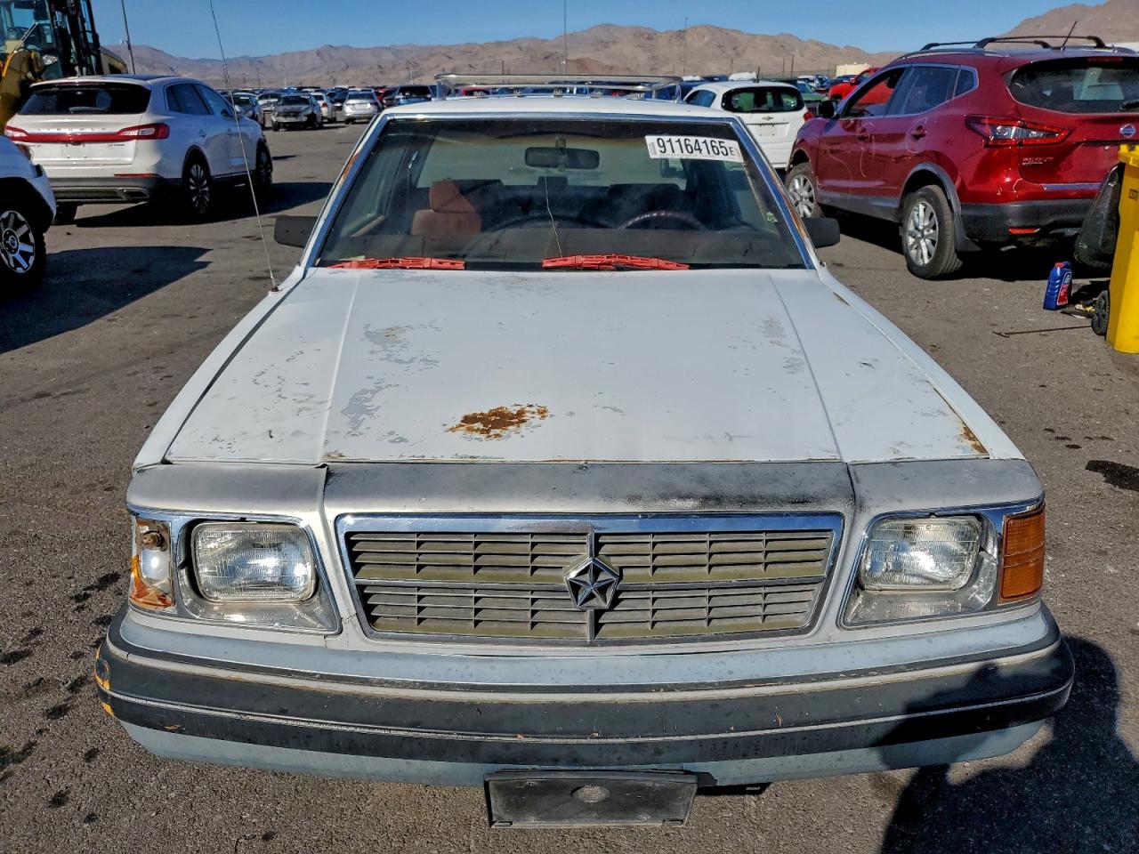 1988 Plymouth Reliant Le - Фото 5