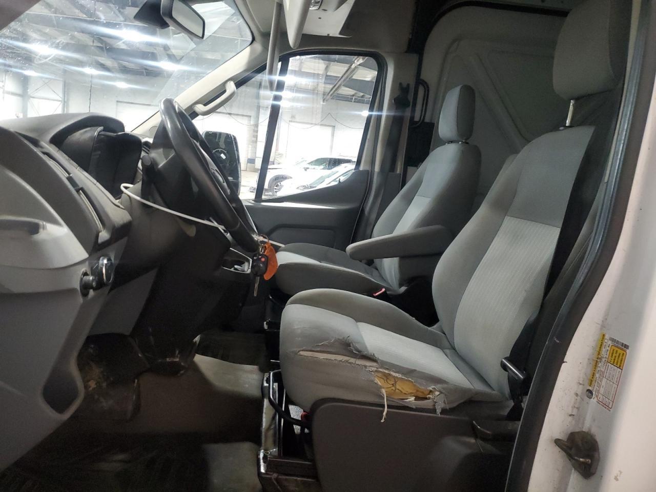 2017 Ford Transit Van T-250 Me - Image 7