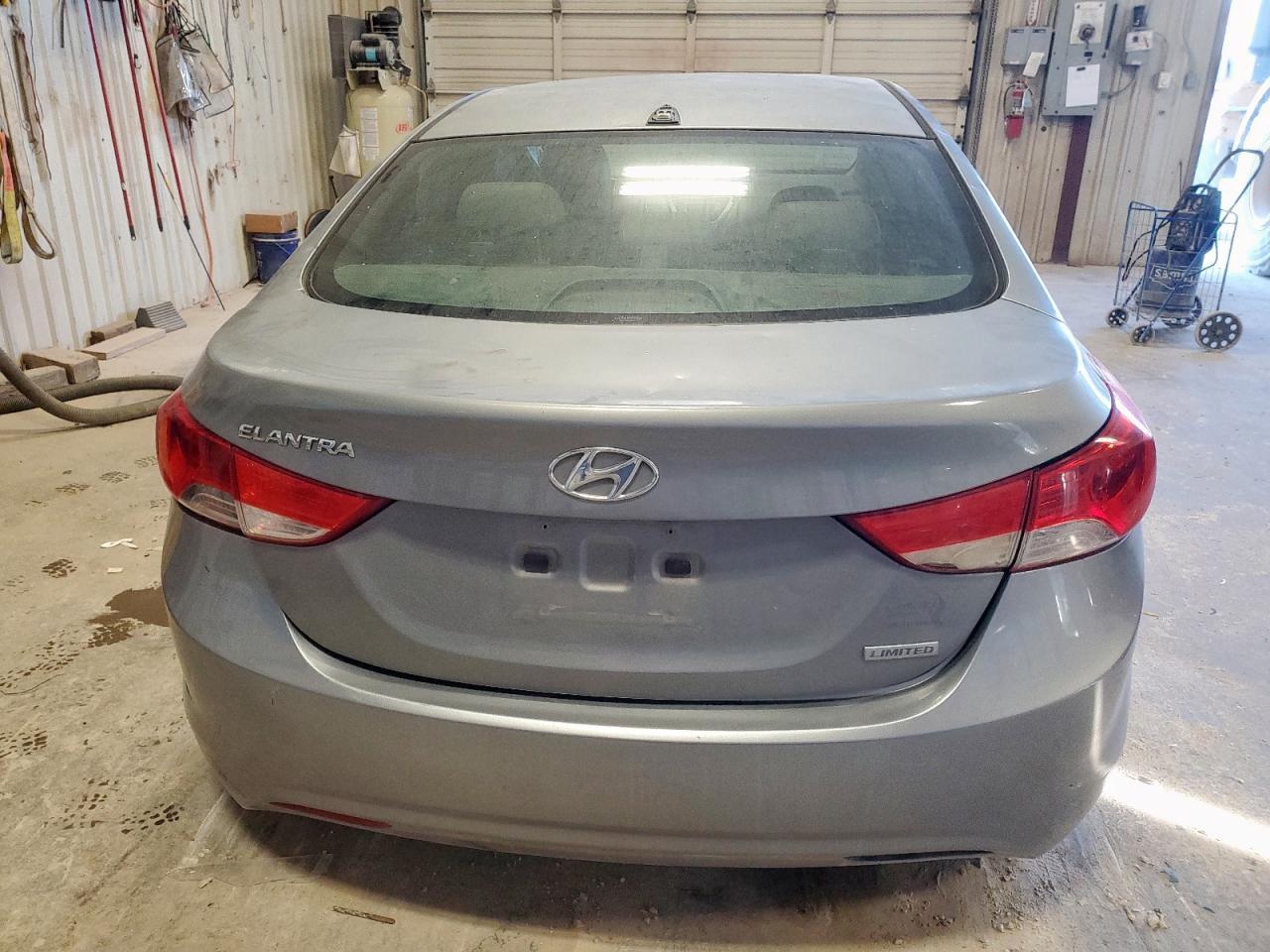 2012 Hyundai Elantra Gls - Фото 6