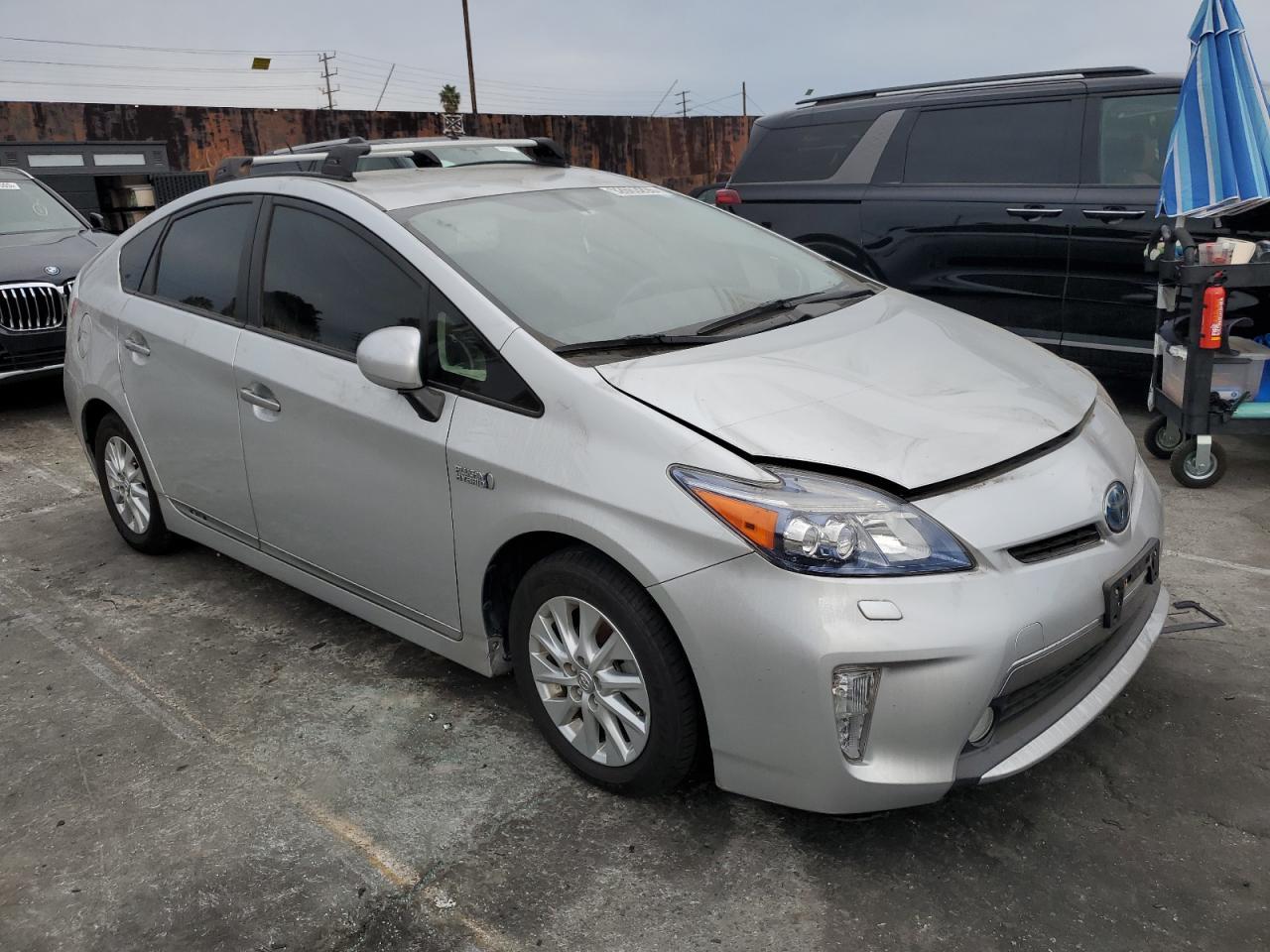 2012 Toyota Prius Plug-In - Image 4