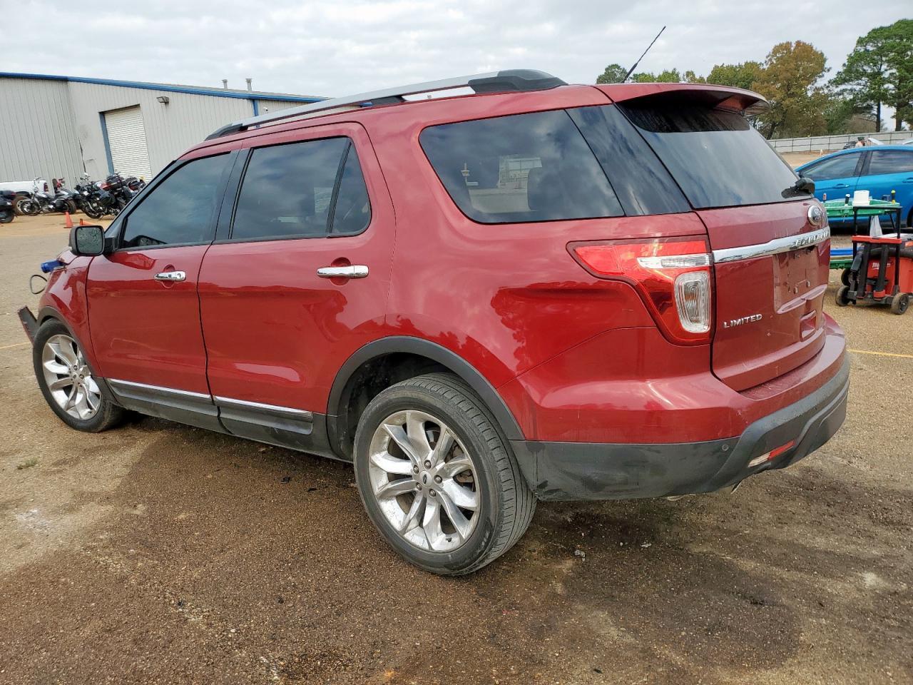 2013 Ford Explorer L - Фото 2