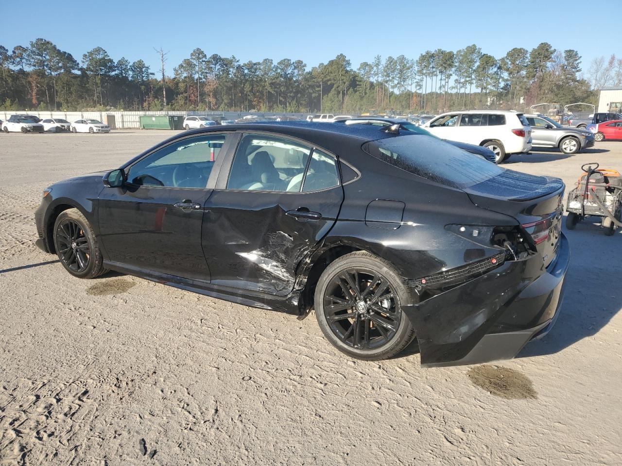 2026 Toyota Camry Xse - Фото 2