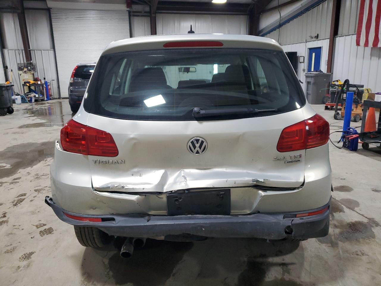 2013 Volkswagen Tiguan S - Фото 6