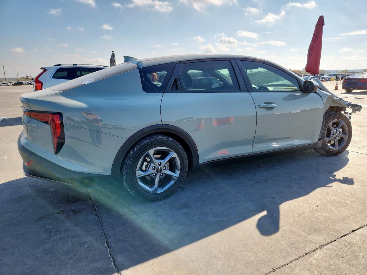 2025 Kia K4 Lx - Фото 3