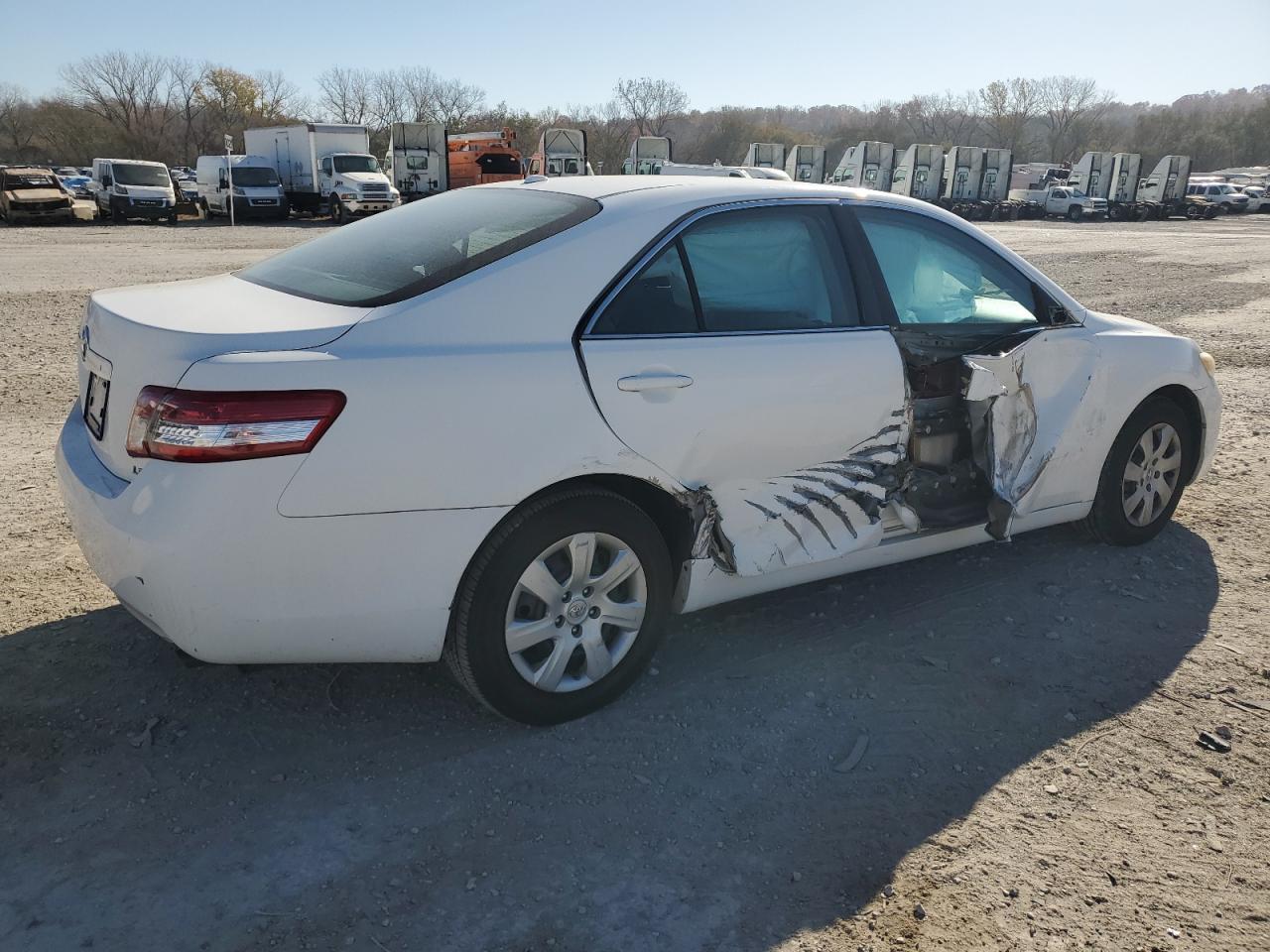 2011 Toyota Camry Base - Image 3