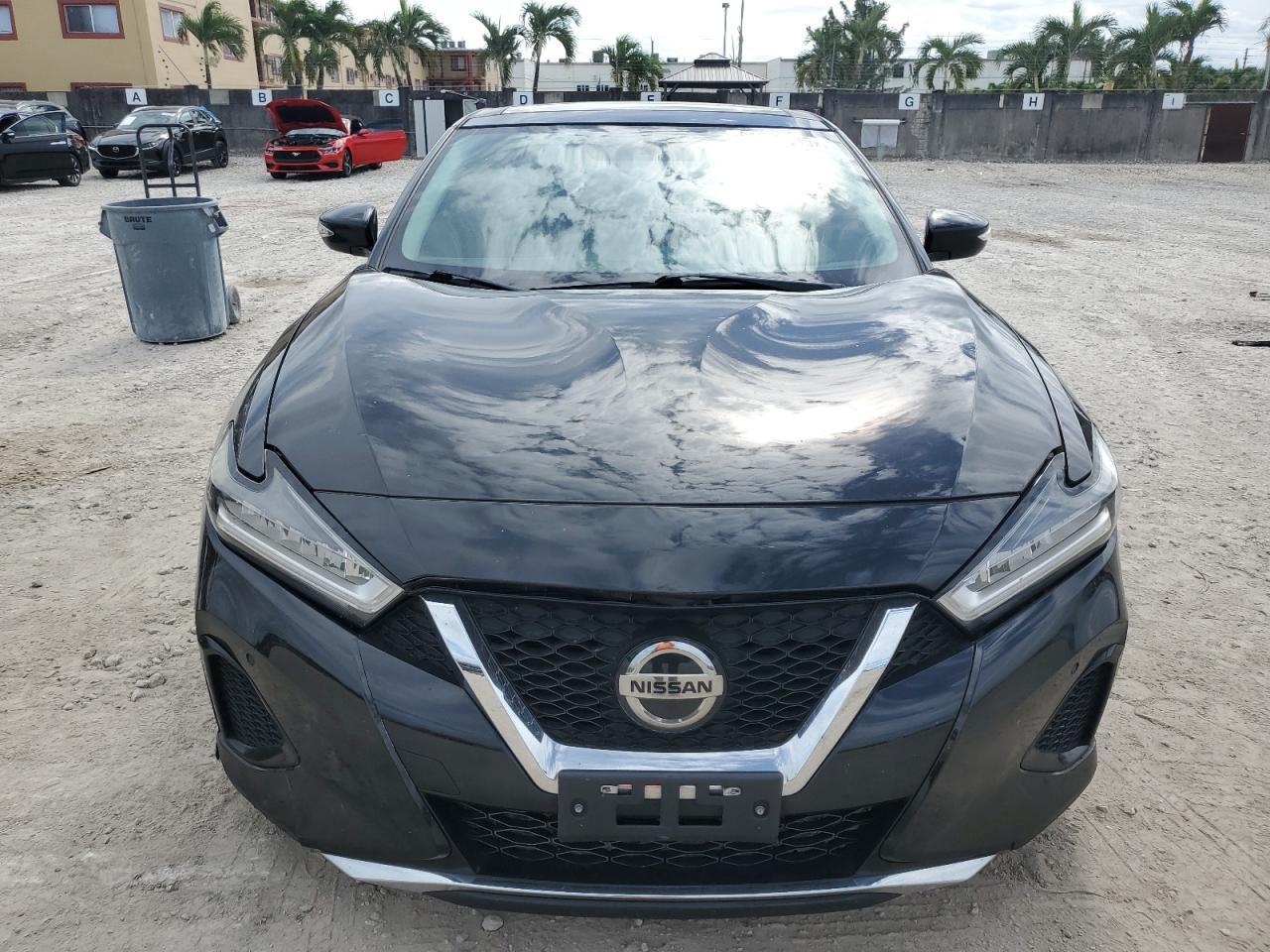 2019 Nissan Maxima S - Image 5
