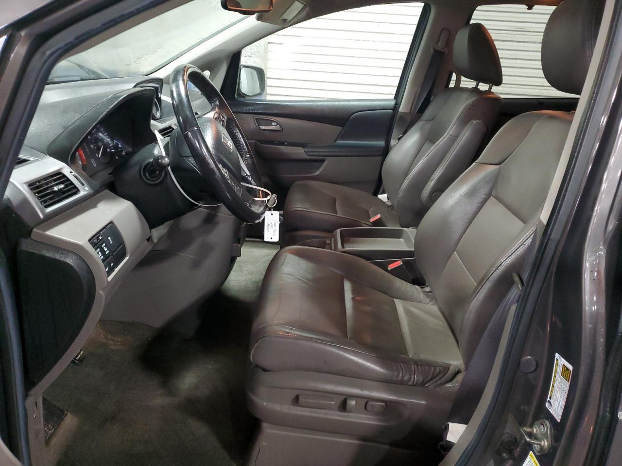 2013 Honda Odyssey Touring - Фото 7