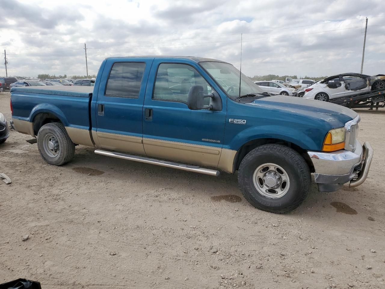 2001 Ford F250 Super Duty - Image 4