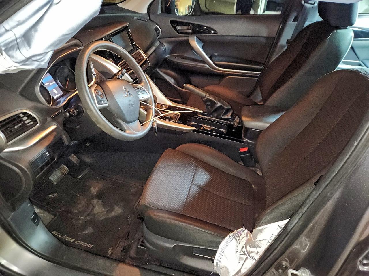 2019 Mitsubishi Eclipse Cross Es - Image 7