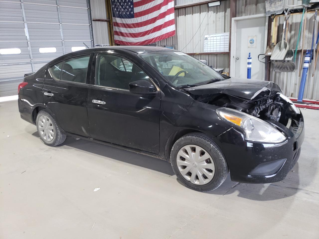 2018 Nissan Versa S - Image 4