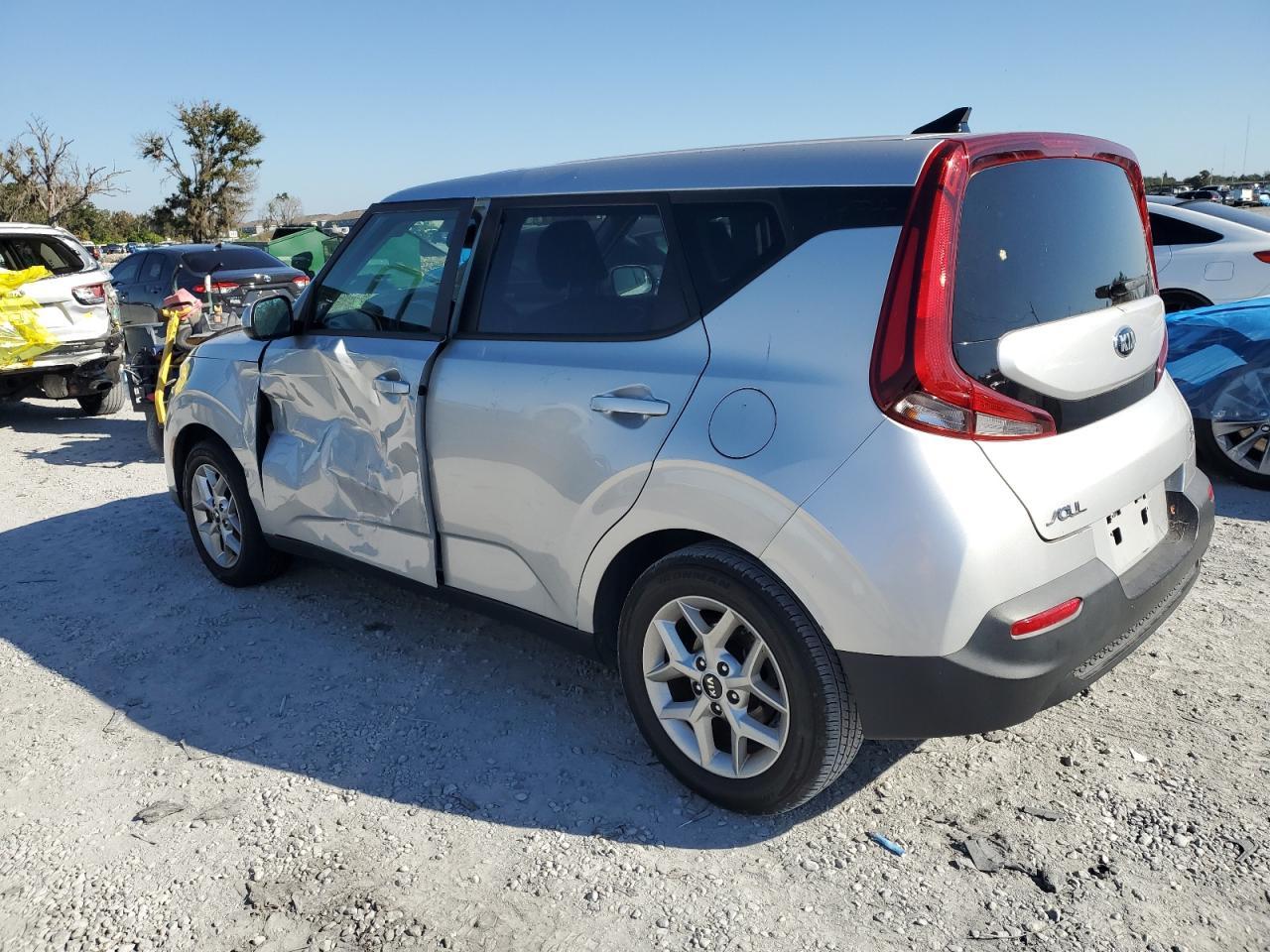 2021 Kia Soul Lx - Фото 2