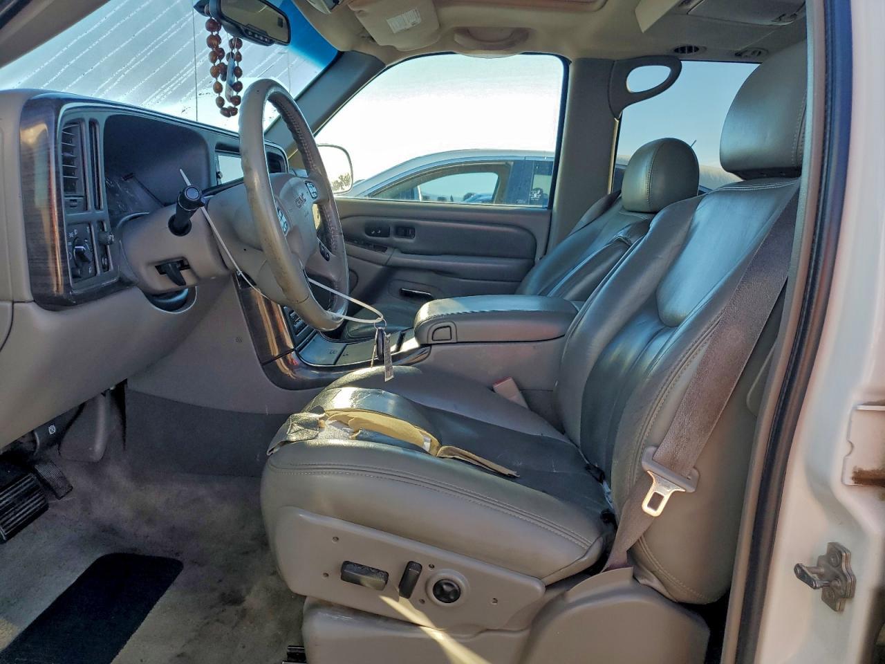 2006 GMC Yukon Xl Denali - Image 7