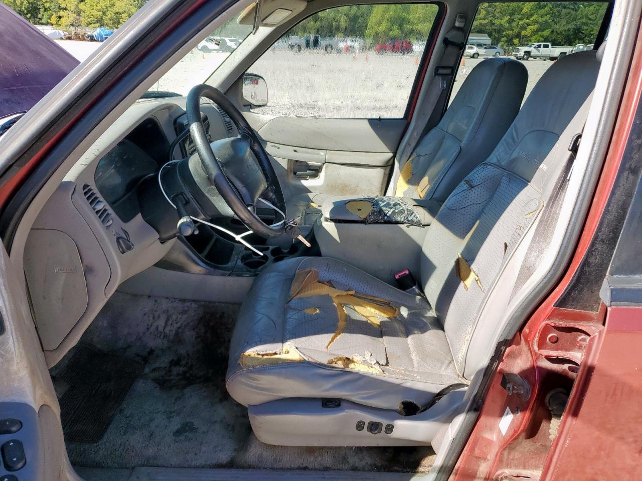 1998 Mercury Mountaineer - Image 7