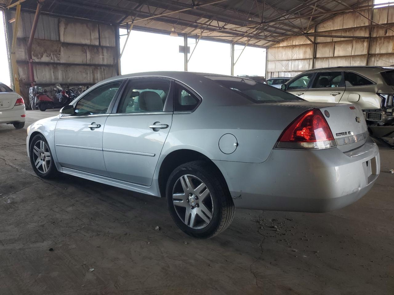 2010 Chevrolet Impala Lt - Фото 2