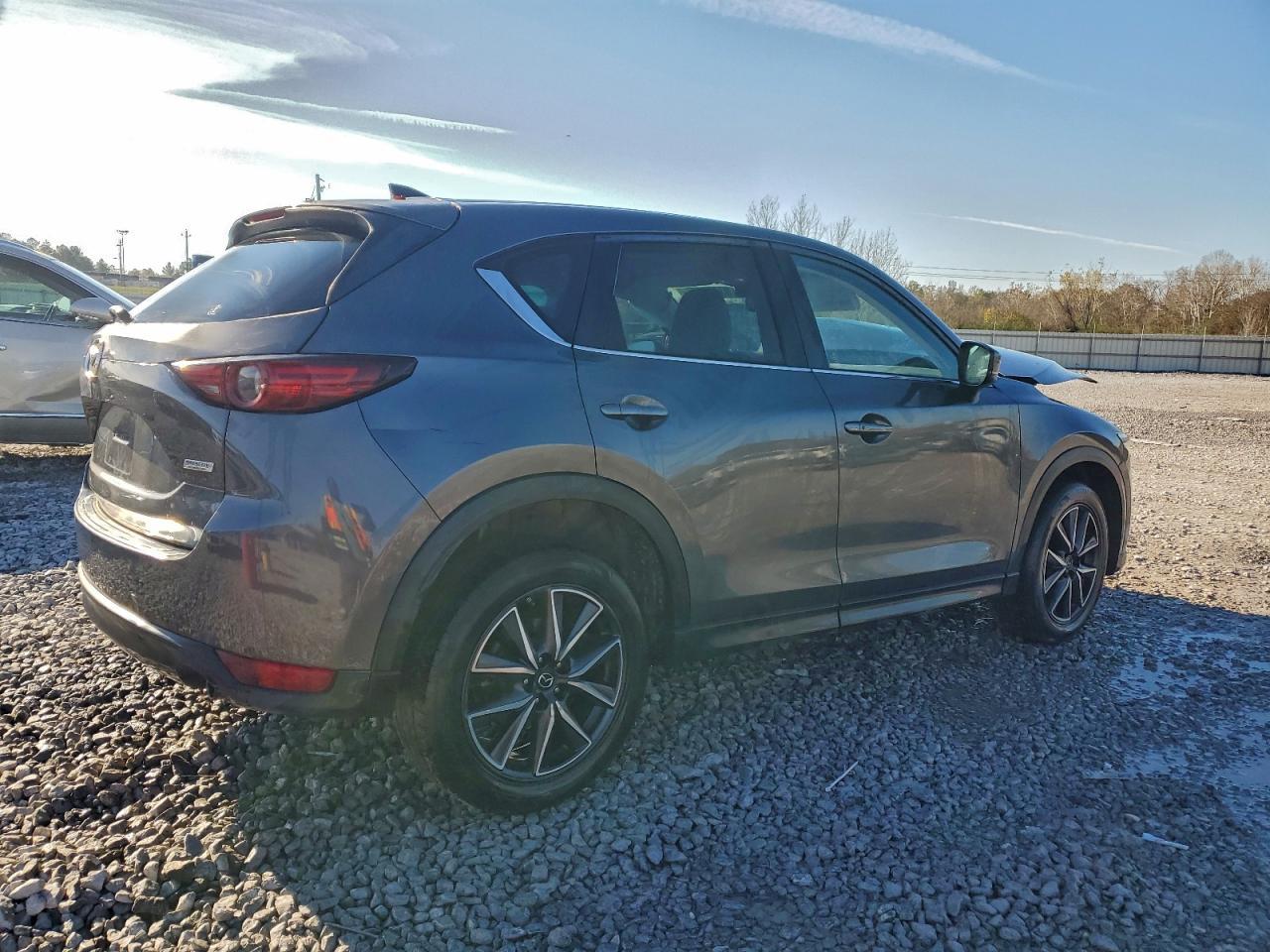 2017 Mazda Cx-5 Grand Touring - Фото 3