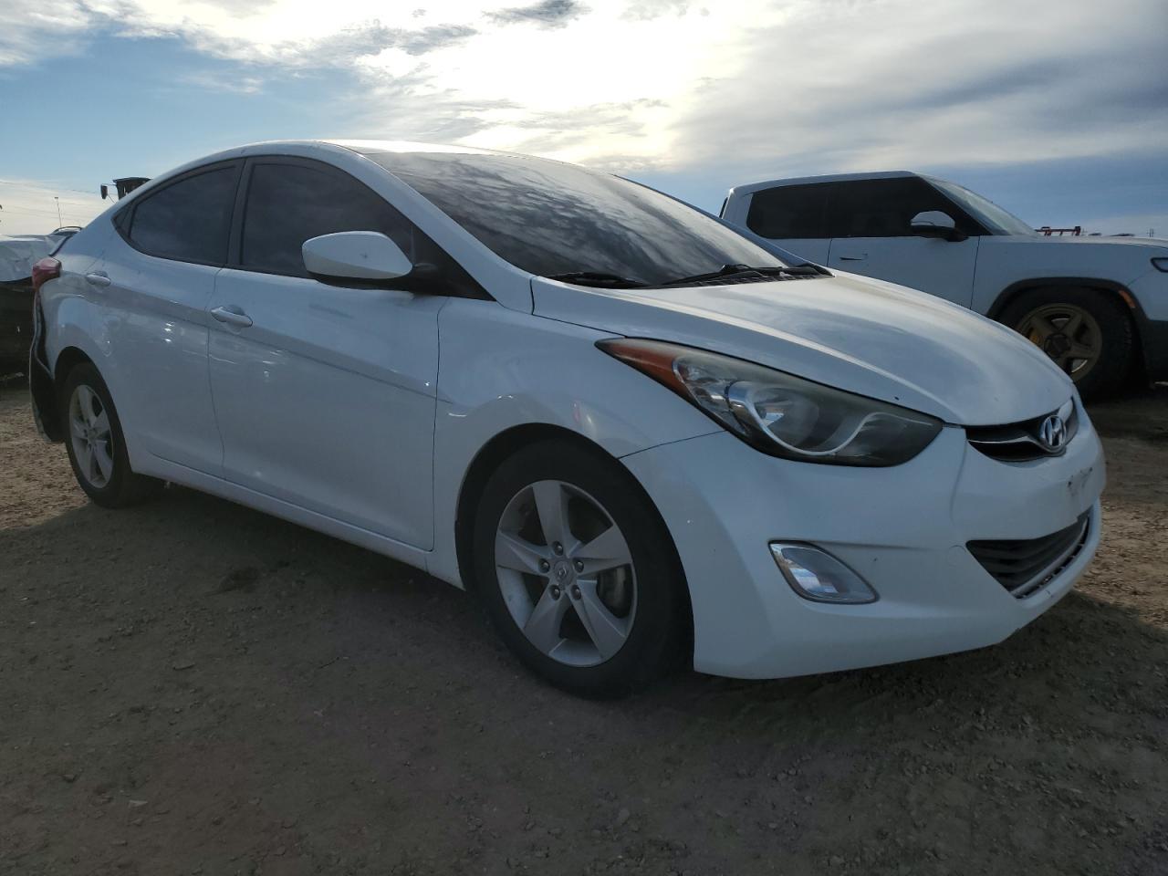 2013 Hyundai Elantra Gls - Image 4