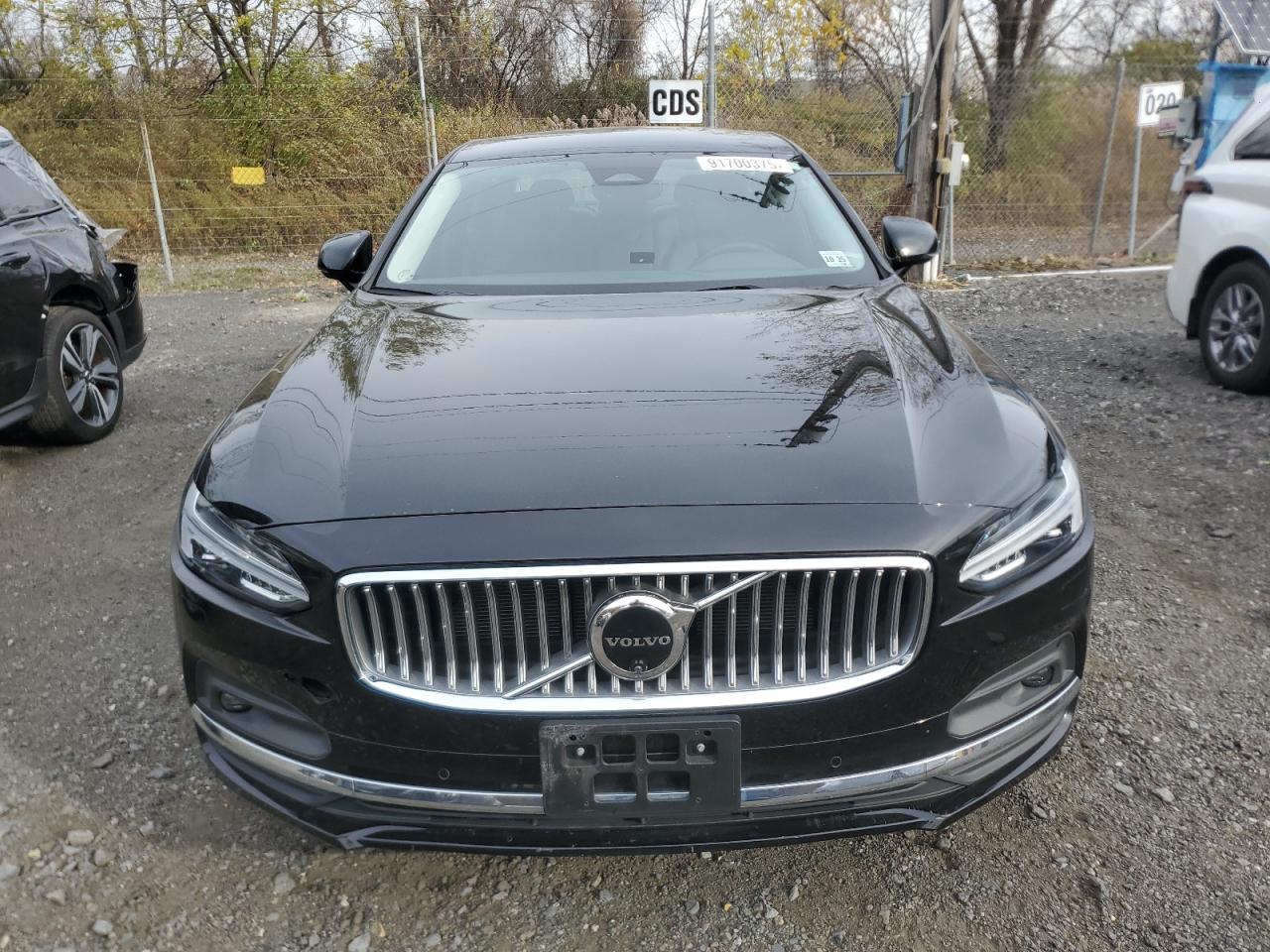 2024 Volvo S90 Plus - Image 5