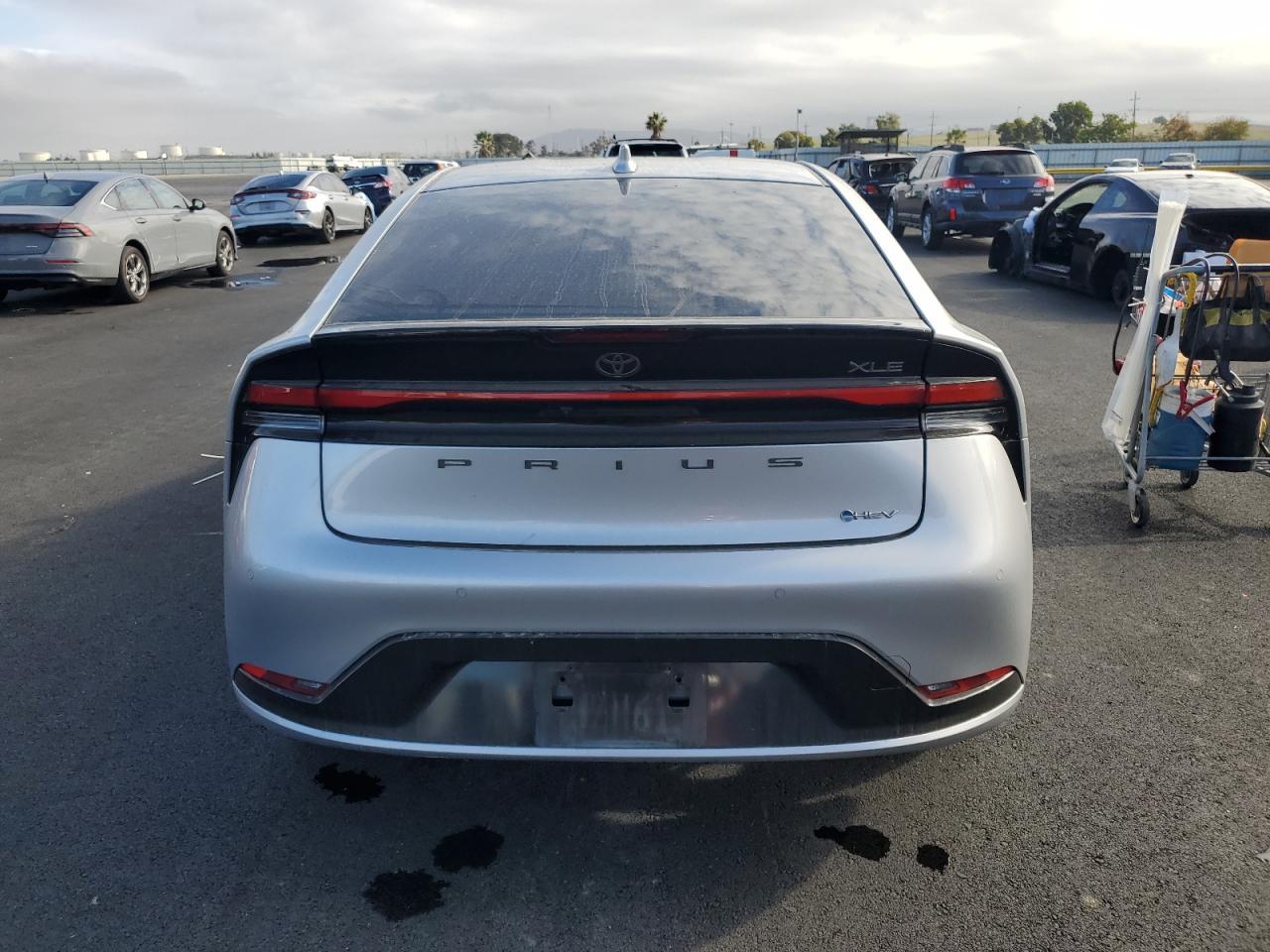 2024 Toyota Prius Le - Фото 6