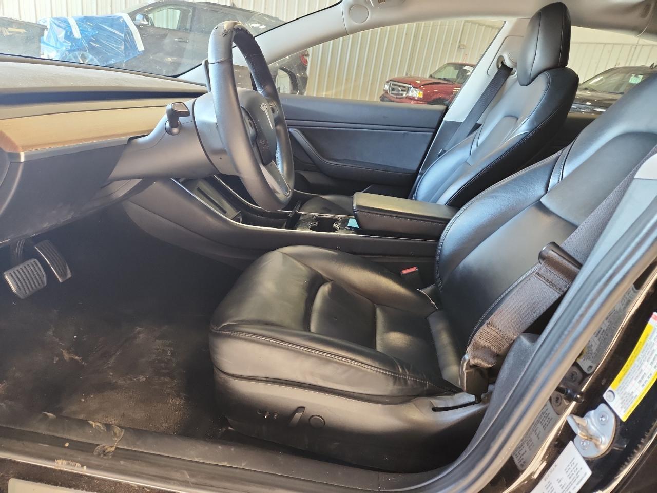 2019 Tesla Model 3 - Image 7