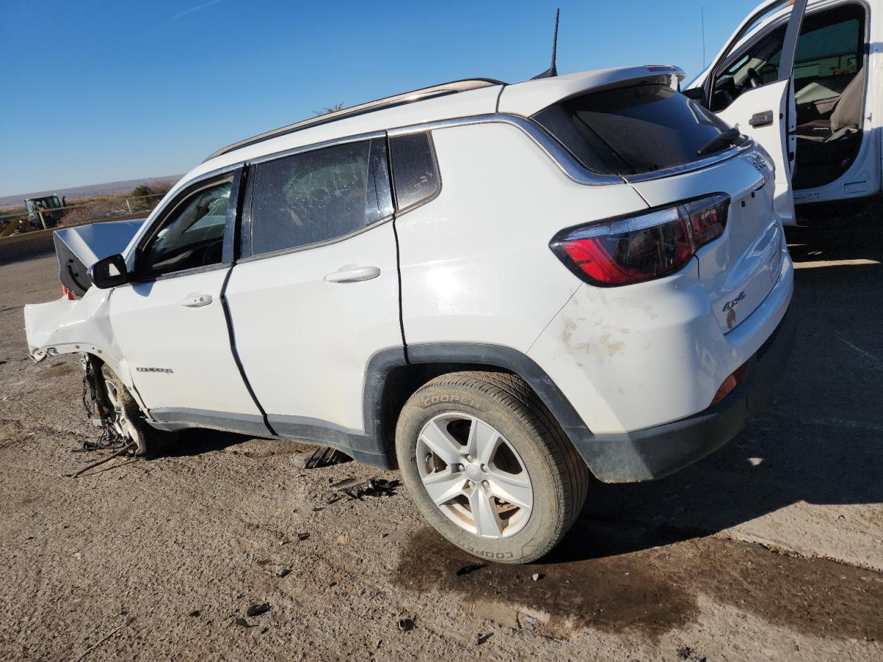 2022 Jeep Compass Latitude - Фото 2