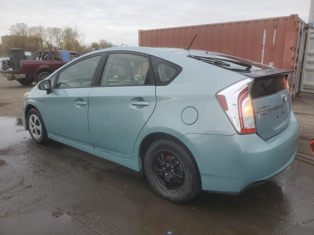 2013 Toyota Prius - Фото 2