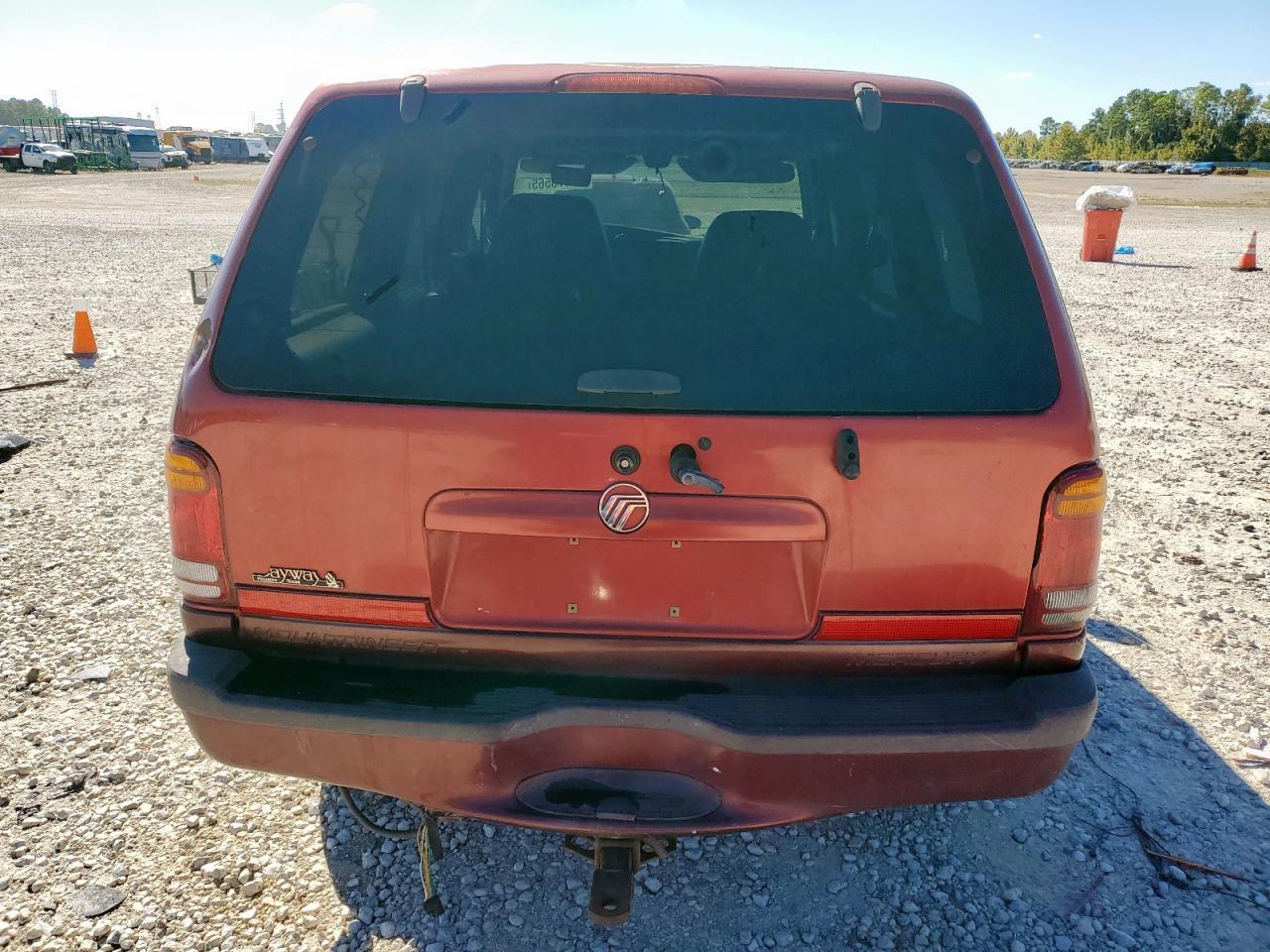 1998 Mercury Mountaineer - Image 6
