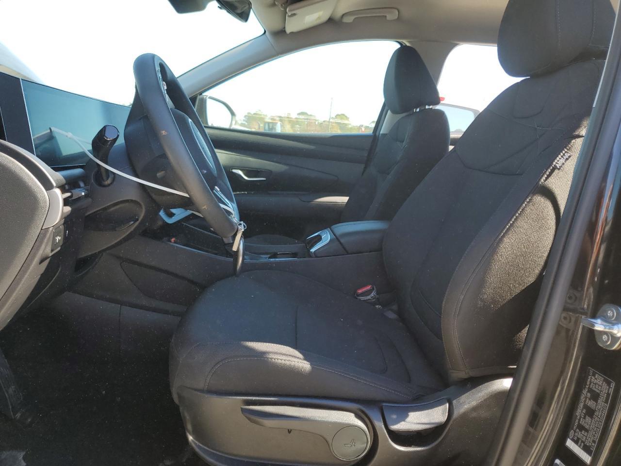 2025 Hyundai Tucson Se - Image 7