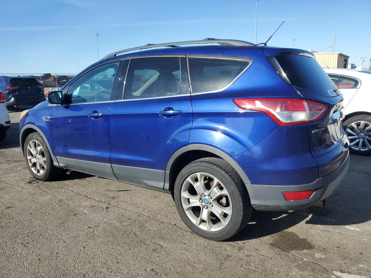 2013 Ford Escape Sel - Фото 2