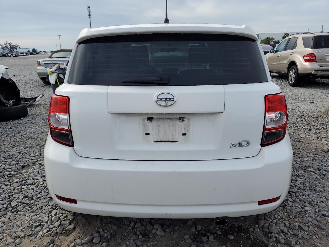 2014 Scion Xd - Фото 6