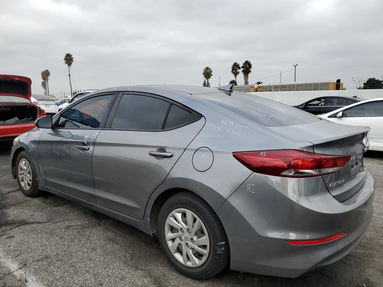 2018 Hyundai Elantra Sel - Фото 2