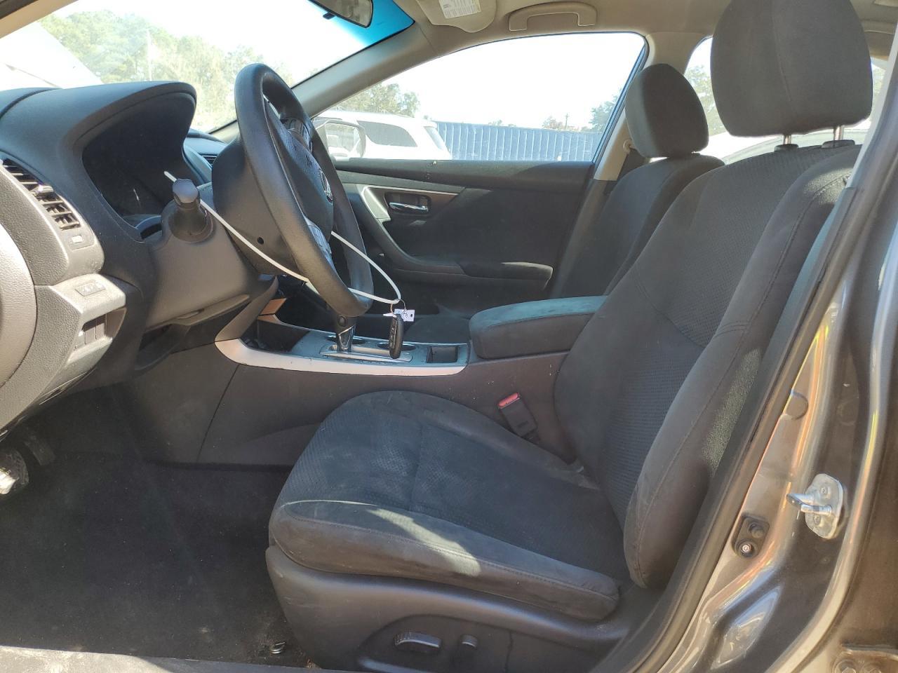 2015 Nissan Altima 2.5 - Image 7