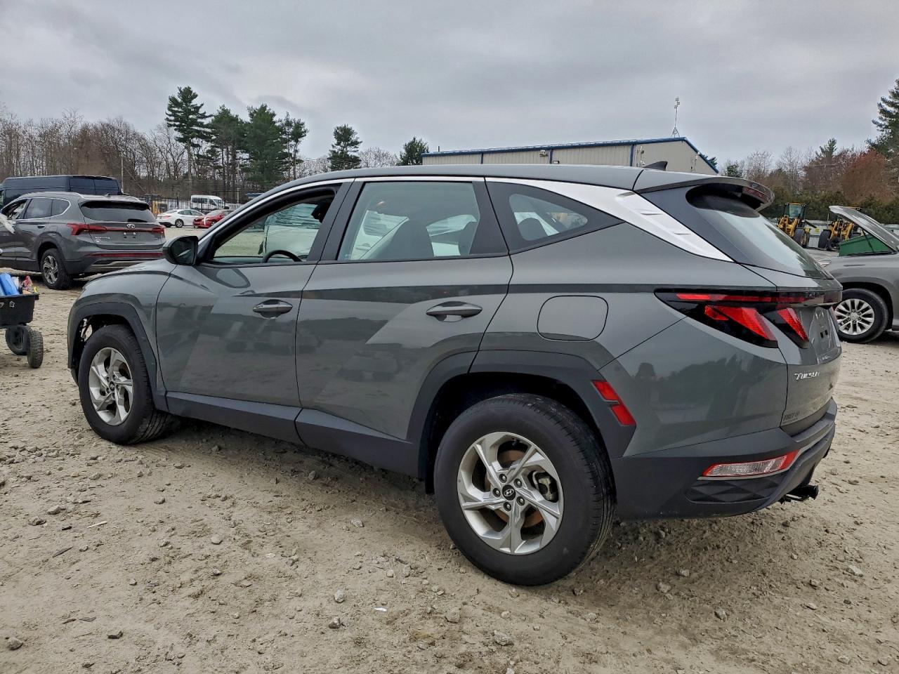 2024 Hyundai Tucson Se - Image 2