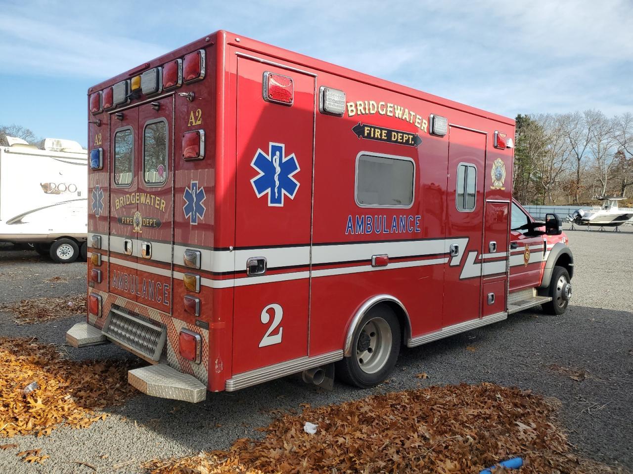 2017 Ford F550 Super Duty - Image 3